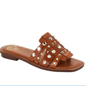 VINCE CAMUTO Neverna Stud Slide Sandal Color Sand Stone Super Soft Size 10